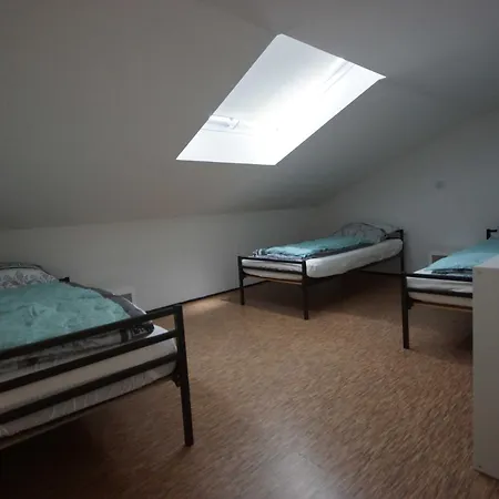 Weide Apartment *